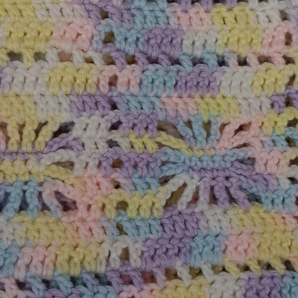 Crocket baby blanket - Picture 2 of 2